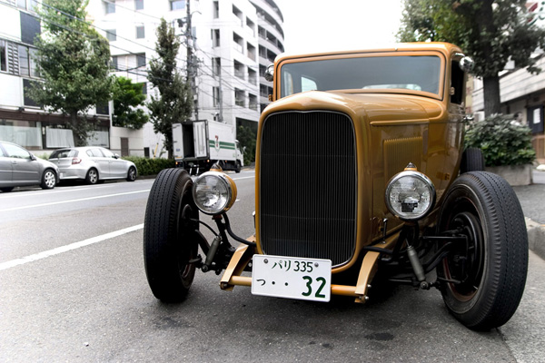 voiture-jaune